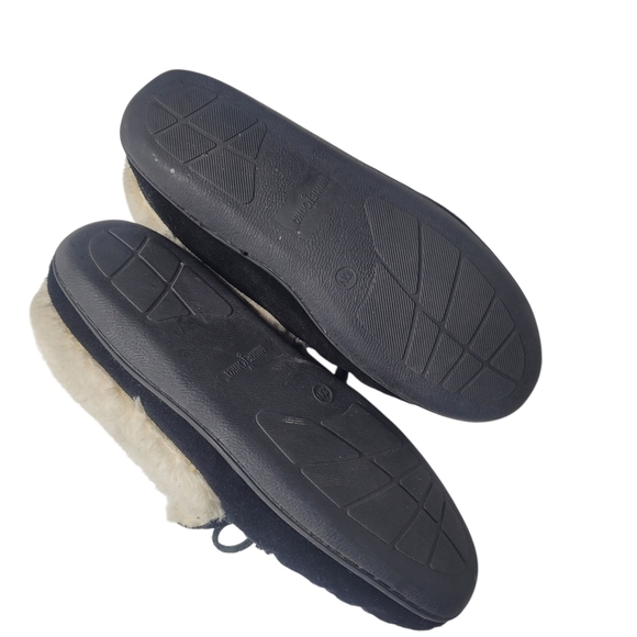 Minnetonka Cozy Black Moccasin Slippers with Fur Lining Size 10 Narrow - Picture 4 of 6